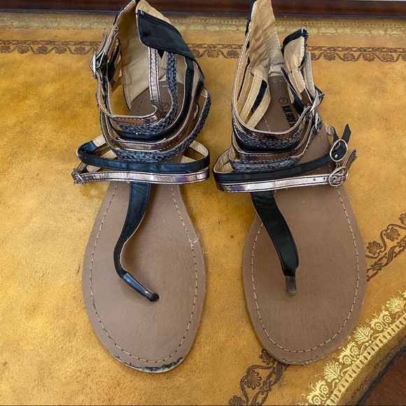 Blue Suede Shoes Shoes - Black Grey Snakeskin Gladiator Thong Sandals